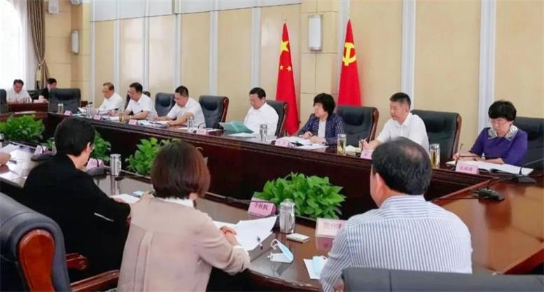 UG环球官网信息曹玉学董事长参与辽阳市民营企业家座谈会